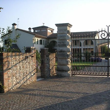 Agriturismo Due Torri Montebelluna Exterior photo