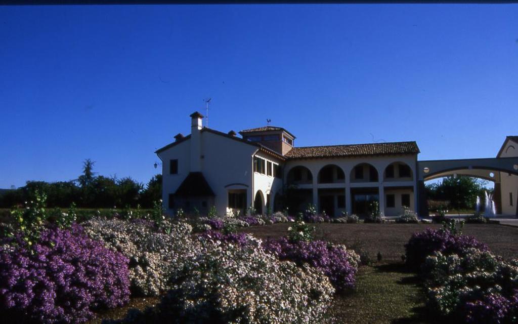 Agriturismo Due Torri Montebelluna Exterior photo